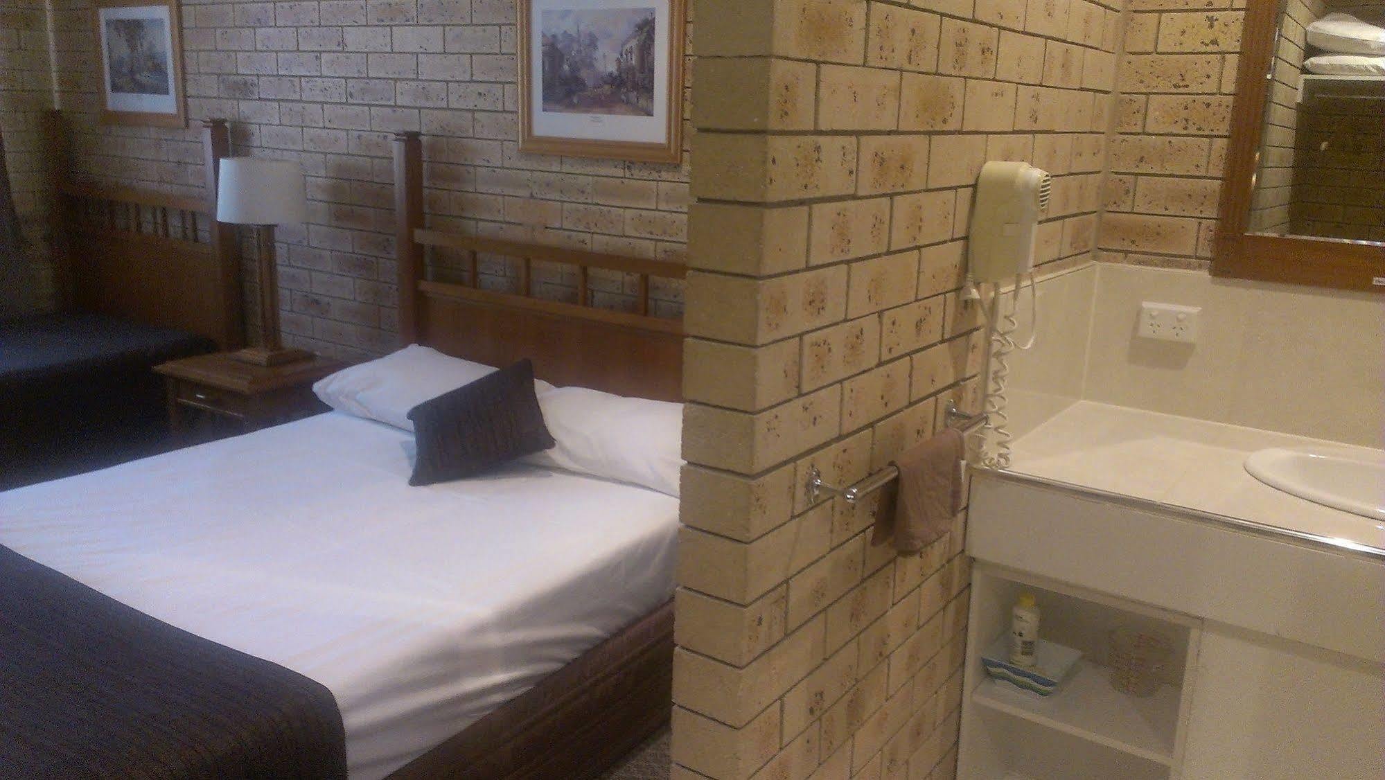 Pacific Paradise Airport Motel Ngoại thất bức ảnh